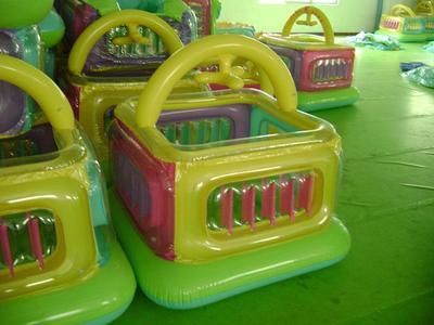 充氣跳跳床 兒童玩樂新選擇，品質(zhì)廠家江勝塑膠制品廠全面解析